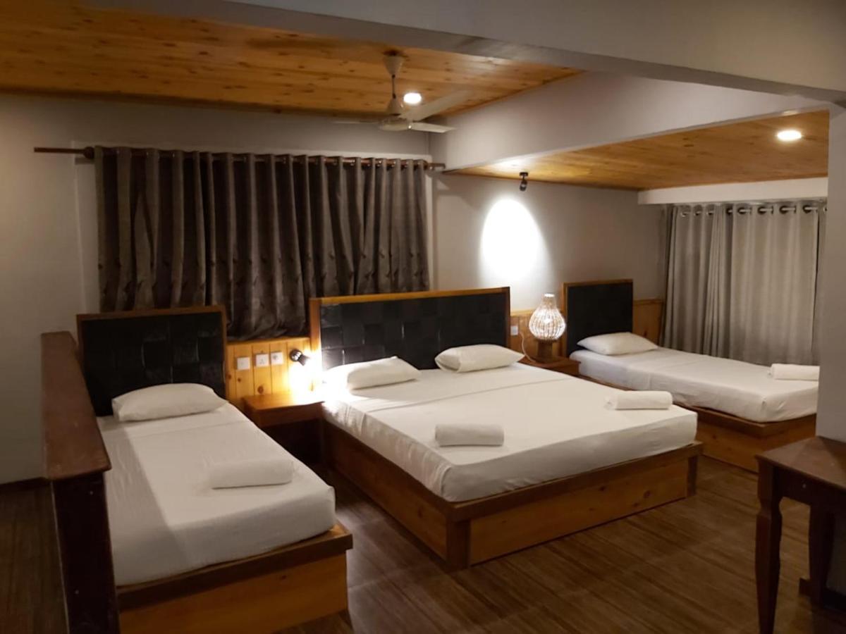 Suncoast Beach Hotel Mirissa Dış mekan fotoğraf
